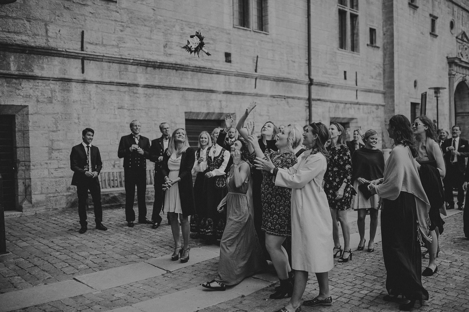 intimate wedding in Vadstena Castle, Sweden