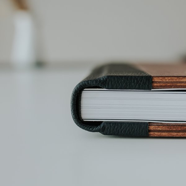 Genuine Leather is used to make the cover’s spine.